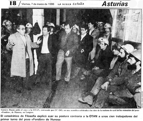 Gustavo Bueno en una asamblea celebrada a las siete de la ma&ntilde;ana en la mina, contra la OTAN, 6 marzo 1986