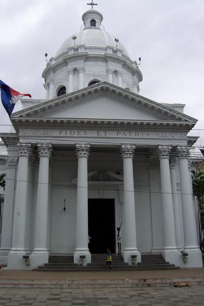 Paraguay: Fides et Patria
