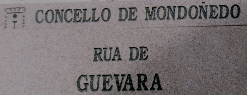 Calle de Guevara en Mondo&ntilde;edo