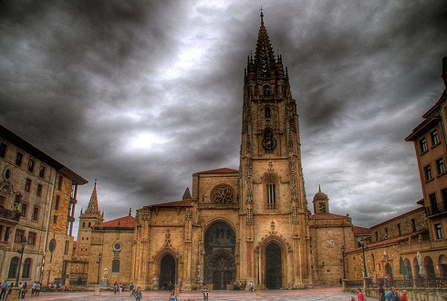 Oviedo, origen del Camino de Santiago