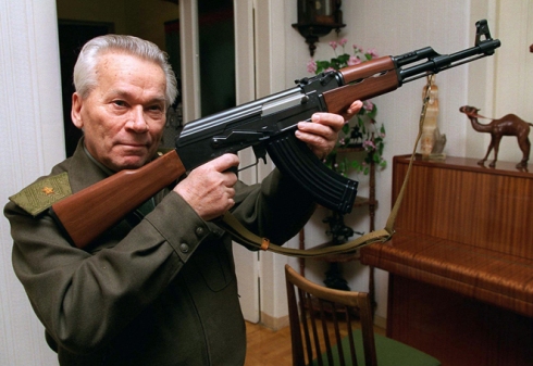Mijaíl Timofeyevich Kaláshnikov Mijaíl Timofeyevich Kaláshnikov