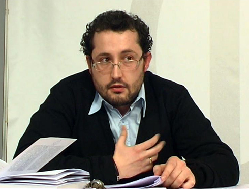 Vicente Caballero de la Torre en los XV Encuentros de filosofía, Oviedo 26-27 de marzo de 2010 Vicente Caballero de la Torre en los XV Encuentros de filosofía, Oviedo 26-27 de marzo de 2010