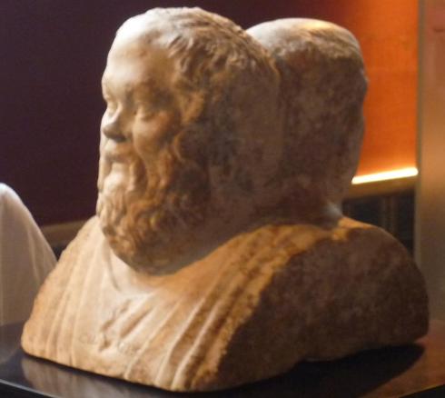 Sócrates y Séneca, Neues Museum de Berlín