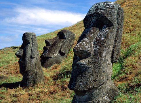 Vestigios de una crisis institucional en la isla de Pascua