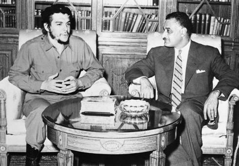 Ernesto Guevara y Nasser, o la Tricontinental y el espíritu de Bandung. Tenemos tarea. La consigna: crear uno, dos, tres Vietnam. El primero perece en el intento Ernesto Guevara y Nasser, o la Tricontinental y el espíritu de Bandung. Tenemos tarea. La consigna: crear uno, dos, tres Vietnam. El primero perece en el intento