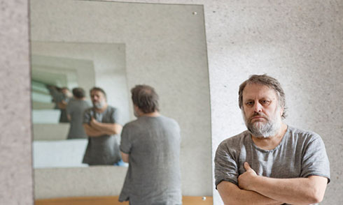 Revista Internacional de Estudios Zizek Revista Internacional de Estudios Zizek