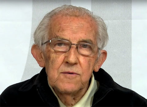 Gustavo Bueno en una de sus &uacute;ltimas teselas