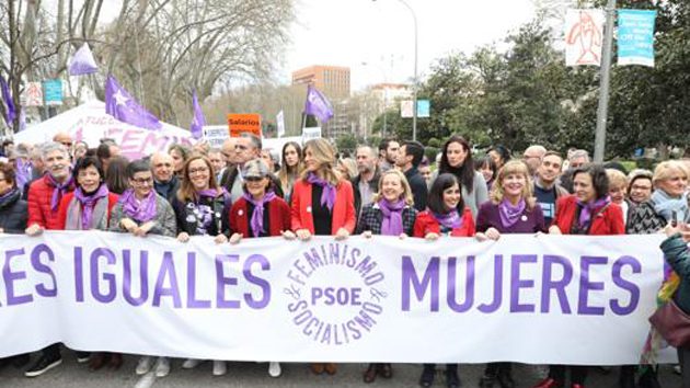 Feminismo socialismo oficial del PSOE foto